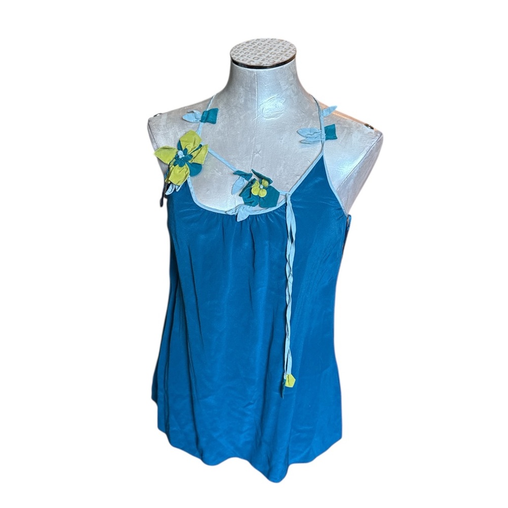 Matty M Women’s 100% silk TOP floral accents racer color Top teal approx size M